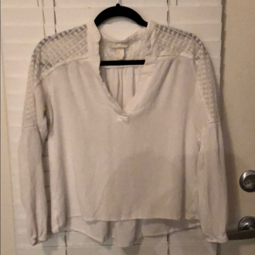 Bohemian white long sleeve shirt.